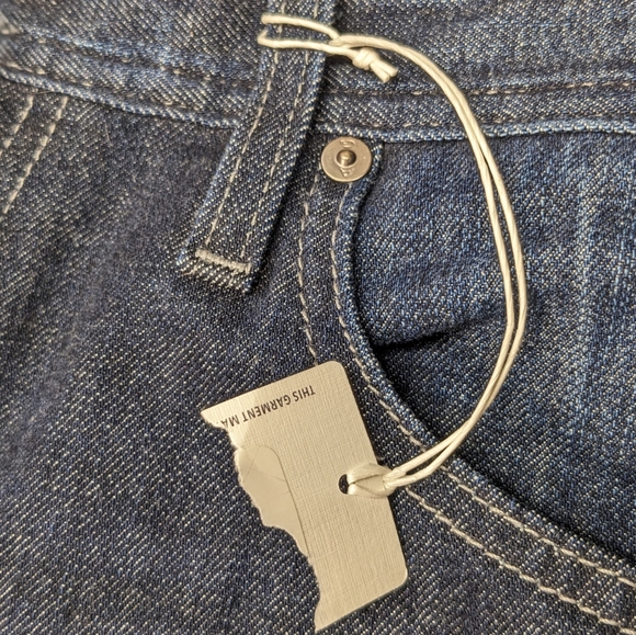 AG 360 - The Tellis - Modern Slim - Blue Jeans NWOT - Picture 4 of 7